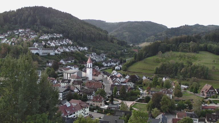 Dieses Bild zeigt eine Webcam-Aufnahme von Ottenhöfen, aufgenommen am Dienstag, den 22.09.2026 um 08:30 Uhr