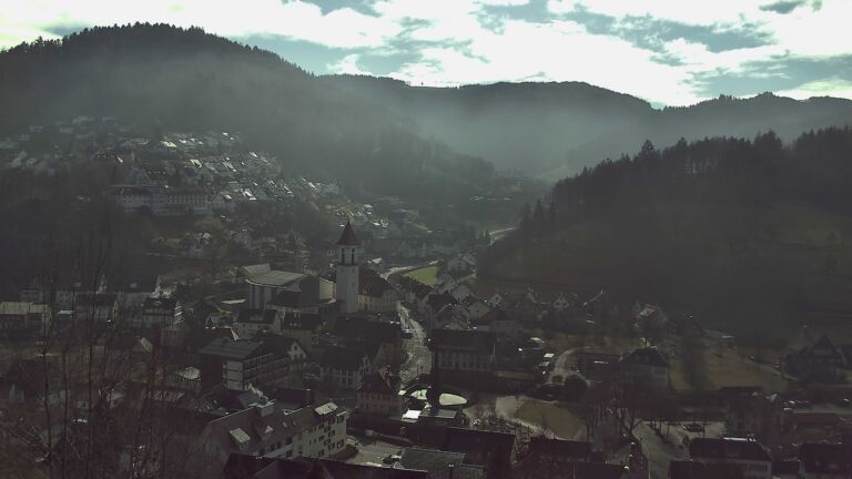 Dieses Bild zeigt eine Webcam-Aufnahme von Ottenhöfen, aufgenommen am Donnerstag, den 05.02.2026 um 11:50 Uhr