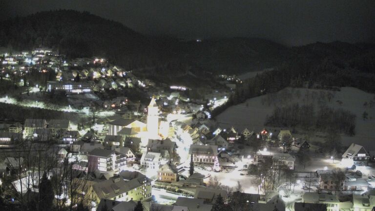 Dieses Bild zeigt eine Webcam-Aufnahme von Ottenhöfen, aufgenommen am Samstag, den 03.01.2026 um 18:10 Uhr