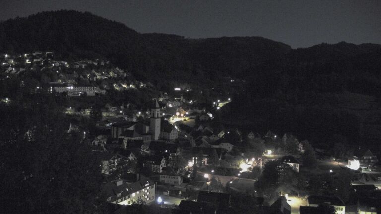 Dieses Bild zeigt eine Webcam-Aufnahme von Ottenhöfen, aufgenommen am Samstag, den 26.09.2026 um 04:30 Uhr