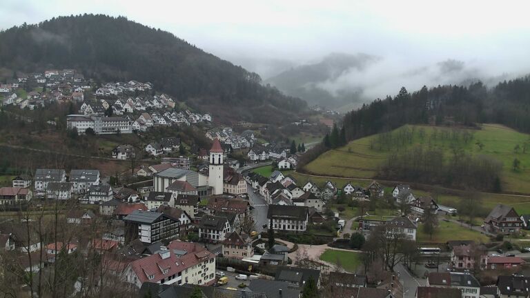 Dieses Bild zeigt eine Webcam-Aufnahme von Ottenhöfen, aufgenommen am Dienstag, den 24.02.2026 um 15:50 Uhr