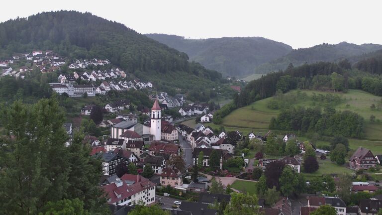 Dieses Bild zeigt eine Webcam-Aufnahme von Ottenhöfen, aufgenommen am Donnerstag, den 21.05.2026 um 05:40 Uhr
