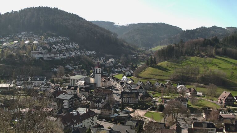 Dieses Bild zeigt eine Webcam-Aufnahme von Ottenhöfen, aufgenommen am Donnerstag, den 02.04.2026 um 10:20 Uhr