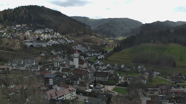 Dieses Bild zeigt eine Webcam-Aufnahme von Ottenhöfen, aufgenommen am Donnerstag, den 12.03.2026 um 13:20 Uhr