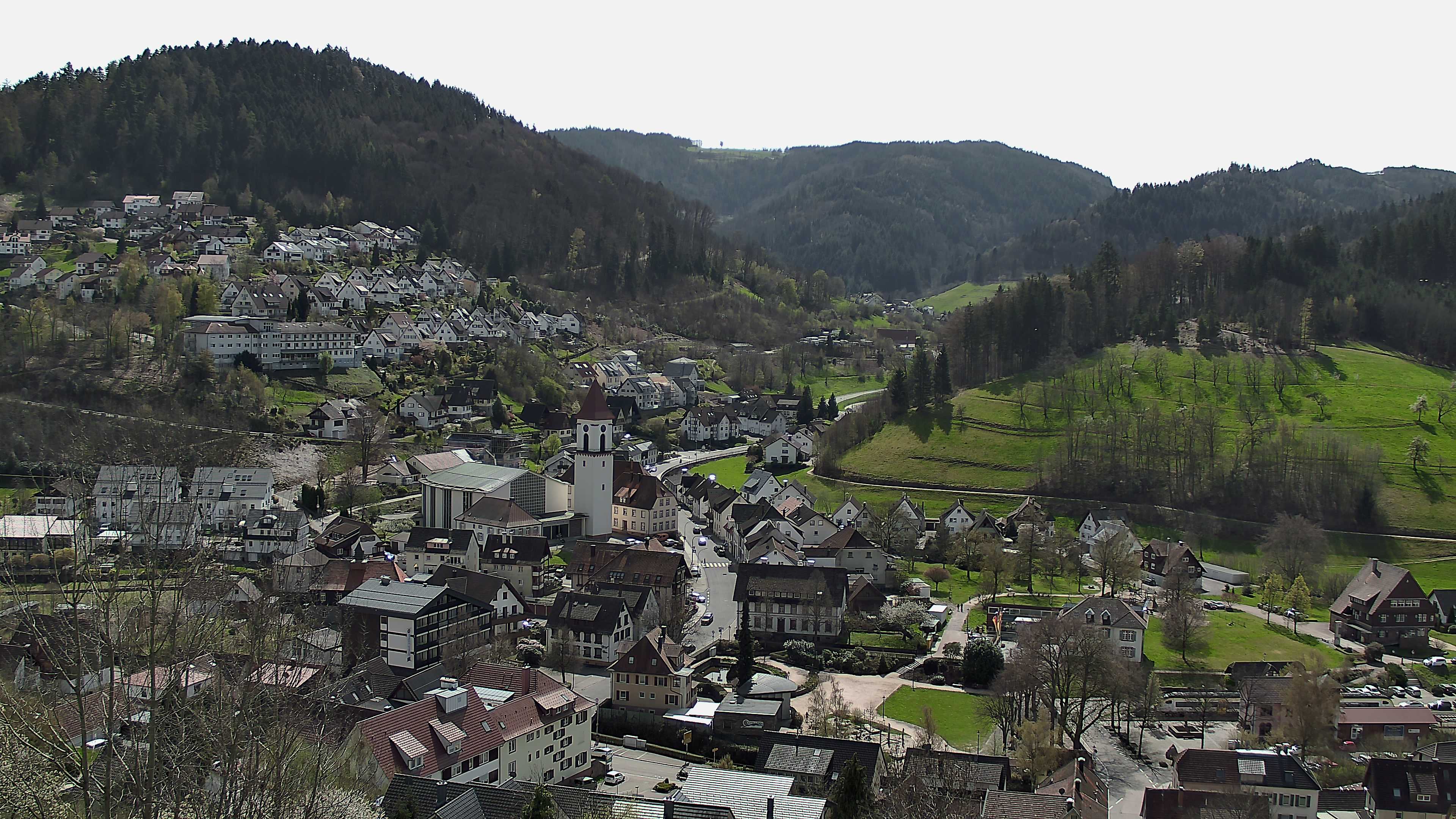 Zum Fotoarchiv vom Montag, 6. April 2026