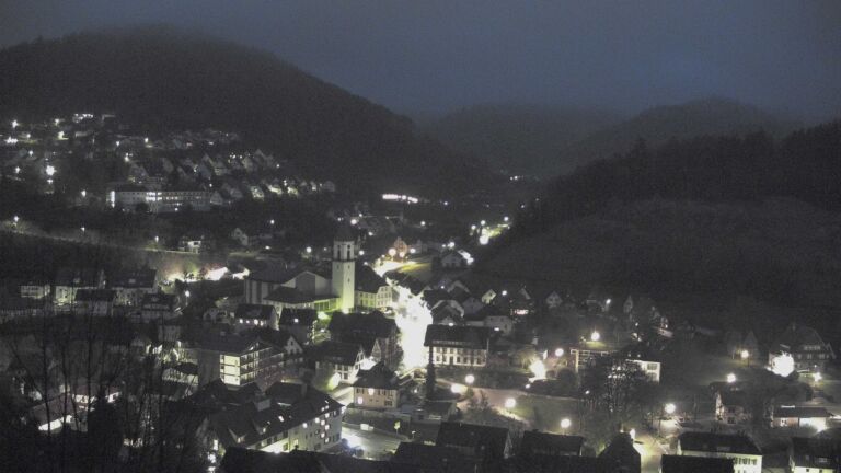 Dieses Bild zeigt eine Webcam-Aufnahme von Ottenhöfen, aufgenommen am Dienstag, den 14.04.2026 um 06:00 Uhr