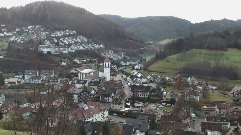 Dieses Bild zeigt eine Webcam-Aufnahme von Ottenhöfen, aufgenommen am Freitag, den 12.12.2025 um 08:10 Uhr