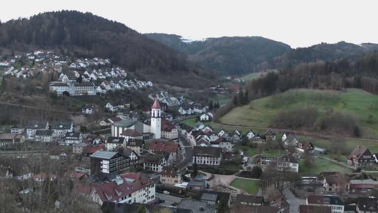 Dieses Bild zeigt eine Webcam-Aufnahme von Ottenhöfen, aufgenommen am Donnerstag, den 02.04.2026 um 06:50 Uhr