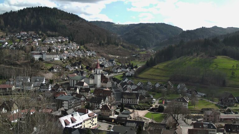 Dieses Bild zeigt eine Webcam-Aufnahme von Ottenhöfen, aufgenommen am Donnerstag, den 12.03.2026 um 14:30 Uhr