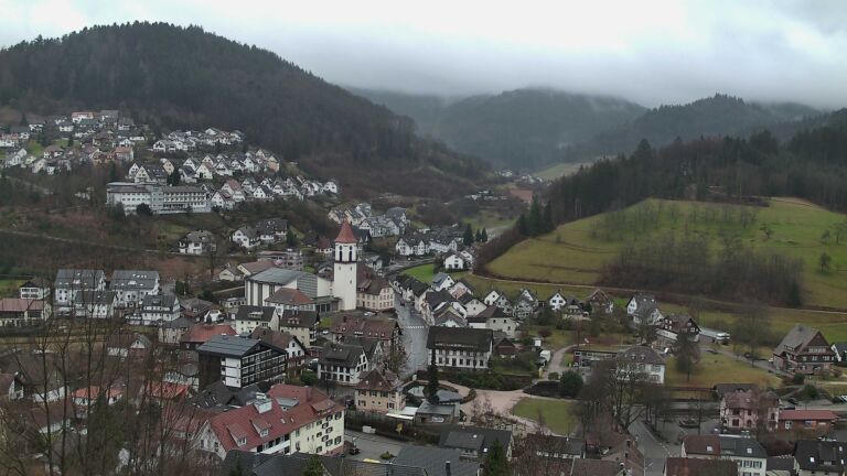 Dieses Bild zeigt eine Webcam-Aufnahme von Ottenhöfen, aufgenommen am Montag, den 26.01.2026 um 14:50 Uhr