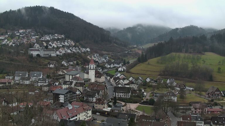 Dieses Bild zeigt eine Webcam-Aufnahme von Ottenhöfen, aufgenommen am Freitag, den 20.02.2026 um 12:20 Uhr