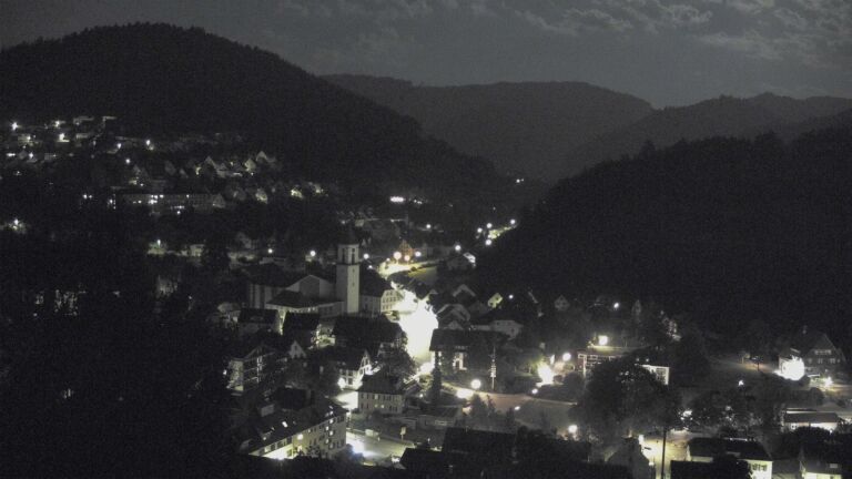 Dieses Bild zeigt eine Webcam-Aufnahme von Ottenhöfen, aufgenommen am Donnerstag, den 02.07.2026 um 03:30 Uhr