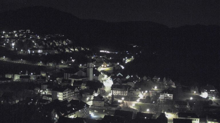 Dieses Bild zeigt eine Webcam-Aufnahme von Ottenhöfen, aufgenommen am Montag, den 06.04.2026 um 23:00 Uhr