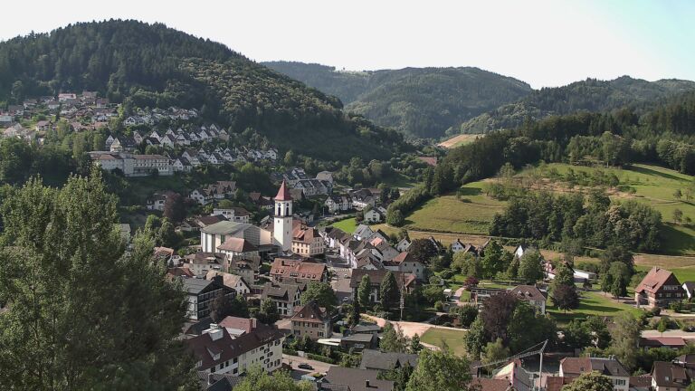 Dieses Bild zeigt eine Webcam-Aufnahme von Ottenhöfen, aufgenommen am Samstag, den 27.06.2026 um 09:10 Uhr