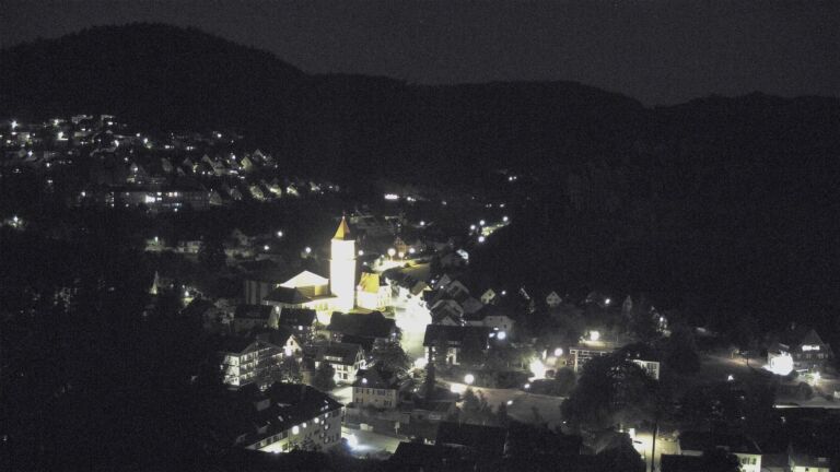 Dieses Bild zeigt eine Webcam-Aufnahme von Ottenhöfen, aufgenommen am Samstag, den 01.08.2026 um 22:30 Uhr