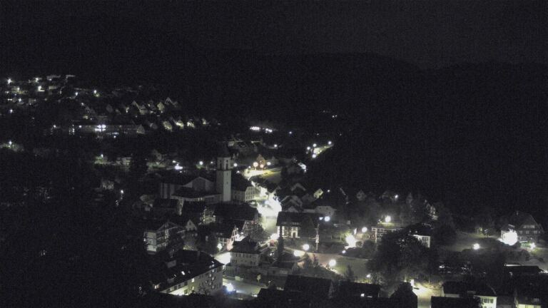 Dieses Bild zeigt eine Webcam-Aufnahme von Ottenhöfen, aufgenommen am Mittwoch, den 06.05.2026 um 04:00 Uhr