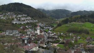 Dieses Bild zeigt eine Webcam-Aufnahme von Ottenhöfen, aufgenommen am Sonntag, den 12.04.2026 um 11:20 Uhr