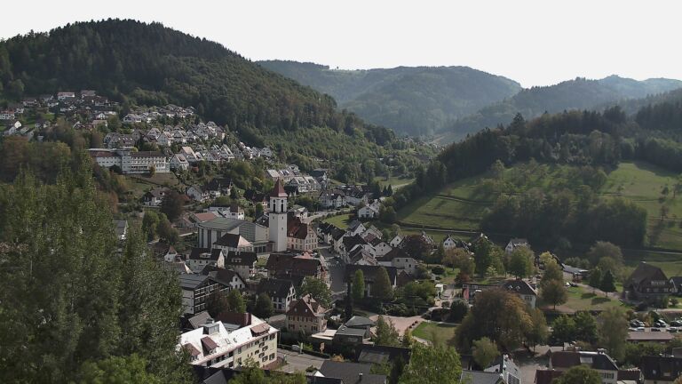 Dieses Bild zeigt eine Webcam-Aufnahme von Ottenhöfen, aufgenommen am Samstag, den 03.10.2026 um 14:30 Uhr