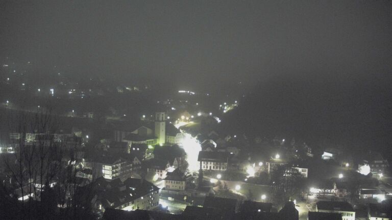 Dieses Bild zeigt eine Webcam-Aufnahme von Ottenhöfen, aufgenommen am Montag, den 13.04.2026 um 05:30 Uhr