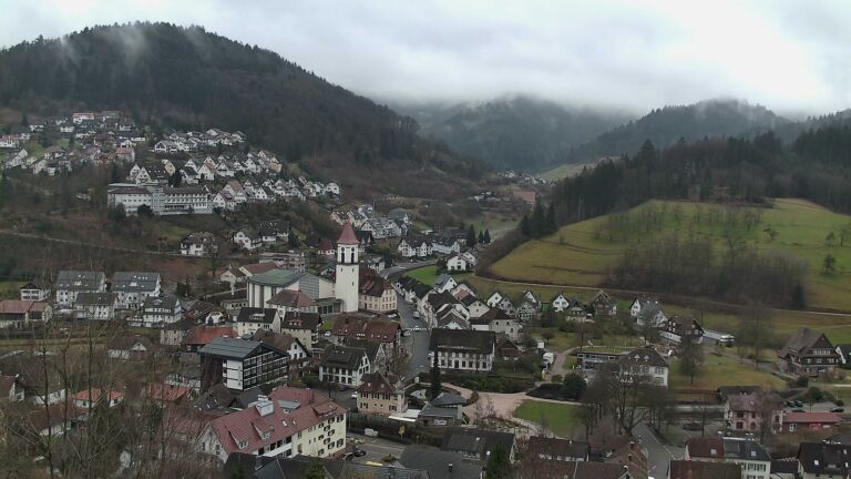 Dieses Bild zeigt eine Webcam-Aufnahme von Ottenhöfen, aufgenommen am Freitag, den 20.02.2026 um 12:00 Uhr