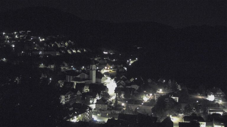 Dieses Bild zeigt eine Webcam-Aufnahme von Ottenhöfen, aufgenommen am Freitag, den 14.08.2026 um 04:30 Uhr