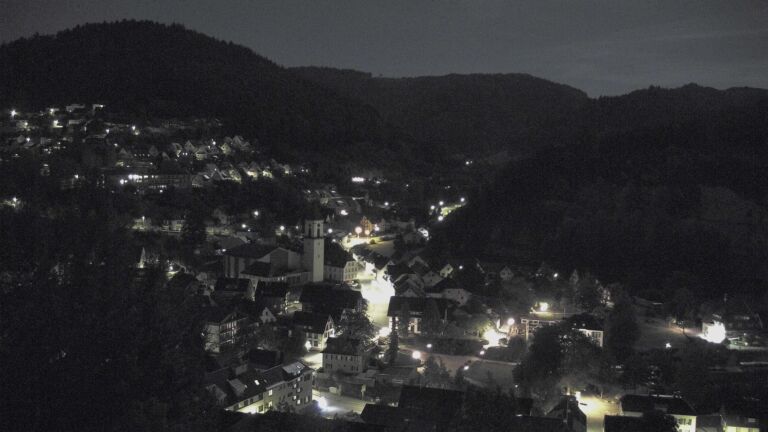 Dieses Bild zeigt eine Webcam-Aufnahme von Ottenhöfen, aufgenommen am Freitag, den 25.09.2026 um 00:00 Uhr