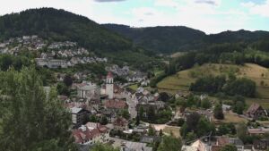 Dieses Bild zeigt eine Webcam-Aufnahme von Ottenhöfen, aufgenommen am Freitag, den 17.07.2026 um 11:40 Uhr