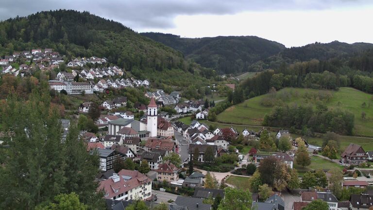 Dieses Bild zeigt eine Webcam-Aufnahme von Ottenhöfen, aufgenommen am Samstag, den 24.10.2026 um 09:40 Uhr