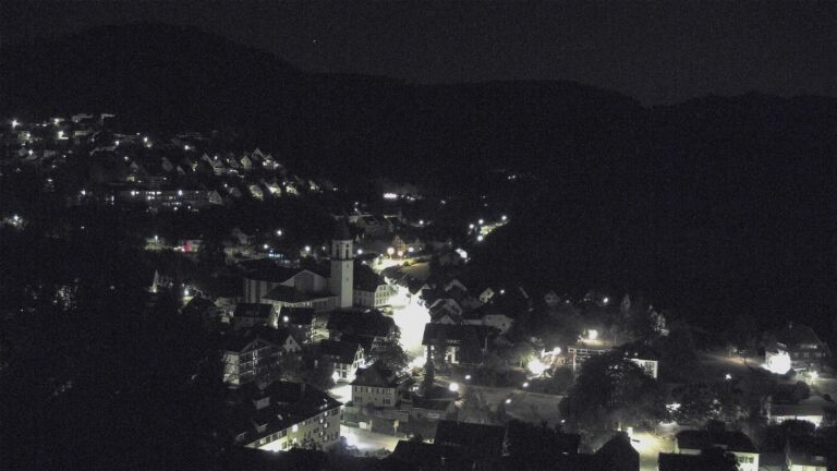 Dieses Bild zeigt eine Webcam-Aufnahme von Ottenhöfen, aufgenommen am Sonntag, den 23.08.2026 um 00:30 Uhr