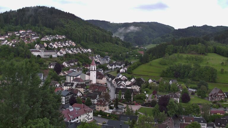 Dieses Bild zeigt eine Webcam-Aufnahme von Ottenhöfen, aufgenommen am Donnerstag, den 14.05.2026 um 20:20 Uhr