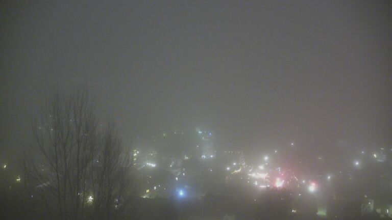 Dieses Bild zeigt eine Webcam-Aufnahme von Ottenhöfen, aufgenommen am Sonntag, den 14.12.2025 um 17:30 Uhr