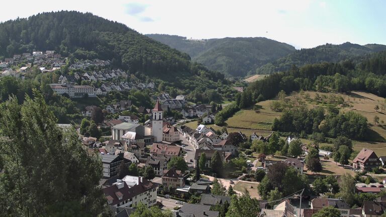 Dieses Bild zeigt eine Webcam-Aufnahme von Ottenhöfen, aufgenommen am Donnerstag, den 23.07.2026 um 10:30 Uhr