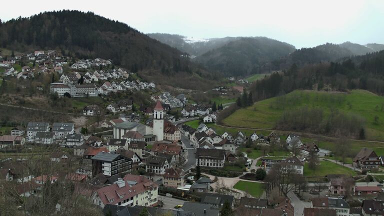 Dieses Bild zeigt eine Webcam-Aufnahme von Ottenhöfen, aufgenommen am Samstag, den 28.03.2026 um 12:40 Uhr