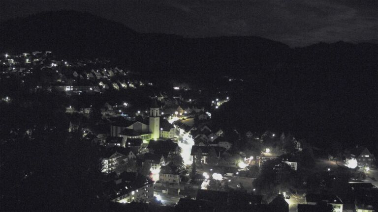 Dieses Bild zeigt eine Webcam-Aufnahme von Ottenhöfen, aufgenommen am Freitag, den 21.08.2026 um 22:30 Uhr