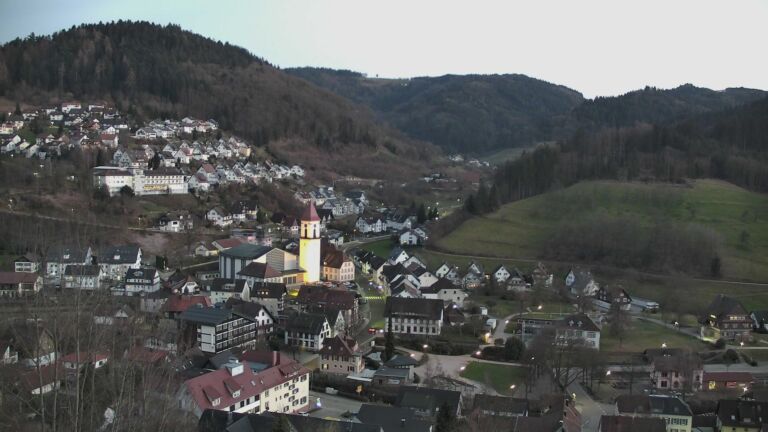 Dieses Bild zeigt eine Webcam-Aufnahme von Ottenhöfen, aufgenommen am Dienstag, den 03.03.2026 um 18:30 Uhr