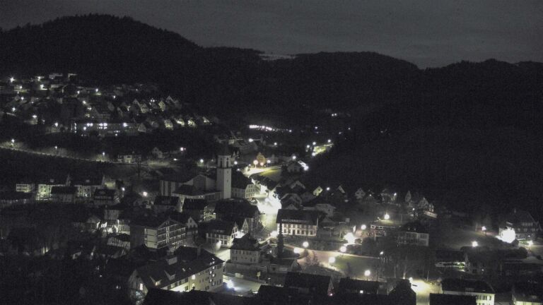 Dieses Bild zeigt eine Webcam-Aufnahme von Ottenhöfen, aufgenommen am Montag, den 30.03.2026 um 01:00 Uhr