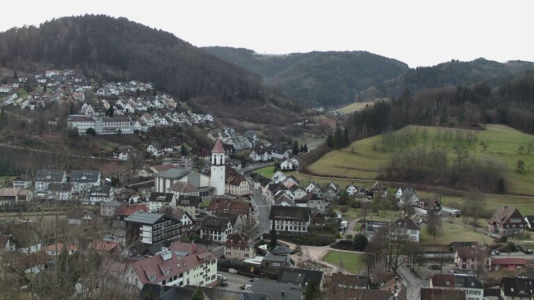 Dieses Bild zeigt eine Webcam-Aufnahme von Ottenhöfen, aufgenommen am Mittwoch, den 18.02.2026 um 08:20 Uhr