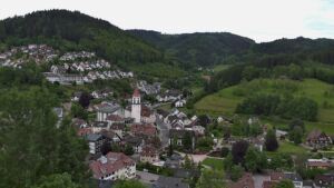 Dieses Bild zeigt eine Webcam-Aufnahme von Ottenhöfen, aufgenommen am Dienstag, den 19.05.2026 um 18:40 Uhr