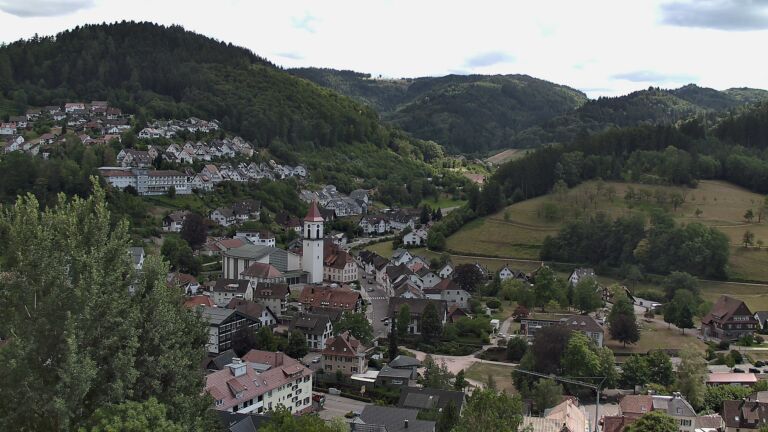 Dieses Bild zeigt eine Webcam-Aufnahme von Ottenhöfen, aufgenommen am Dienstag, den 21.07.2026 um 15:20 Uhr