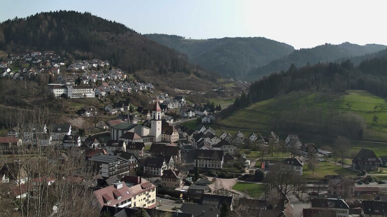 Dieses Bild zeigt eine Webcam-Aufnahme von Ottenhöfen, aufgenommen am Donnerstag, den 05.03.2026 um 15:20 Uhr