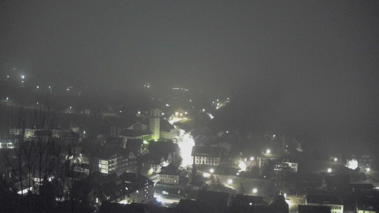 Dieses Bild zeigt eine Webcam-Aufnahme von Ottenhöfen, aufgenommen am Montag, den 13.04.2026 um 05:00 Uhr