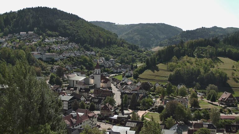 Dieses Bild zeigt eine Webcam-Aufnahme von Ottenhöfen, aufgenommen am Dienstag, den 08.09.2026 um 12:20 Uhr
