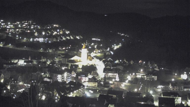 Dieses Bild zeigt eine Webcam-Aufnahme von Ottenhöfen, aufgenommen am Mittwoch, den 17.12.2025 um 19:20 Uhr