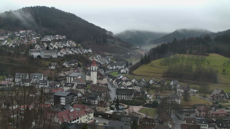 Dieses Bild zeigt eine Webcam-Aufnahme von Ottenhöfen, aufgenommen am Montag, den 26.01.2026 um 10:30 Uhr