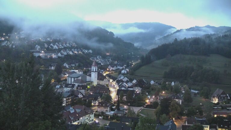 Dieses Bild zeigt eine Webcam-Aufnahme von Ottenhöfen, aufgenommen am Freitag, den 02.10.2026 um 07:00 Uhr