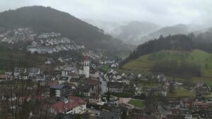 Dieses Bild zeigt eine Webcam-Aufnahme von Ottenhöfen, aufgenommen am Dienstag, den 24.02.2026 um 12:10 Uhr