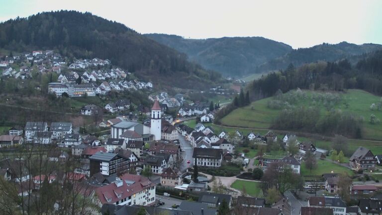 Dieses Bild zeigt eine Webcam-Aufnahme von Ottenhöfen, aufgenommen am Freitag, den 10.04.2026 um 06:40 Uhr