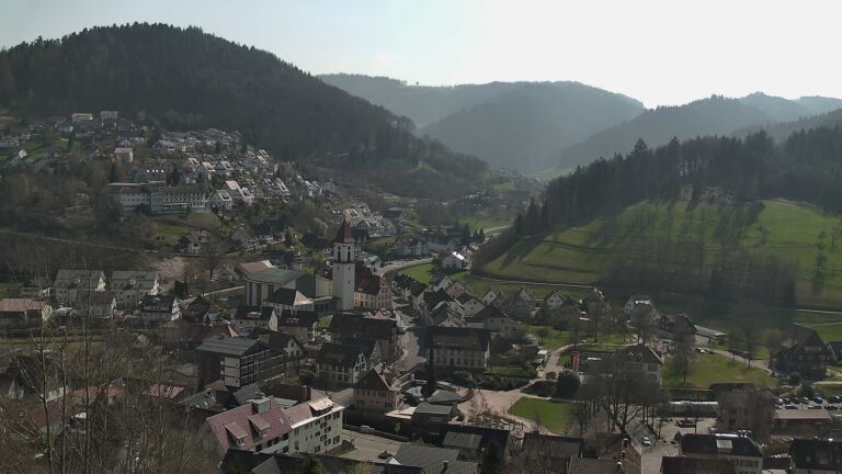 Dieses Bild zeigt eine Webcam-Aufnahme von Ottenhöfen, aufgenommen am Sonntag, den 22.03.2026 um 13:10 Uhr