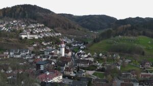 Dieses Bild zeigt eine Webcam-Aufnahme von Ottenhöfen, aufgenommen am Donnerstag, den 09.04.2026 um 20:00 Uhr