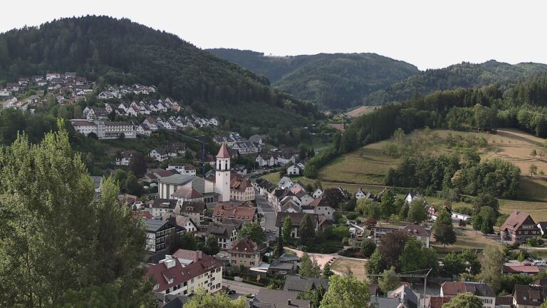 Dieses Bild zeigt eine Webcam-Aufnahme von Ottenhöfen, aufgenommen am Mittwoch, den 05.08.2026 um 09:20 Uhr